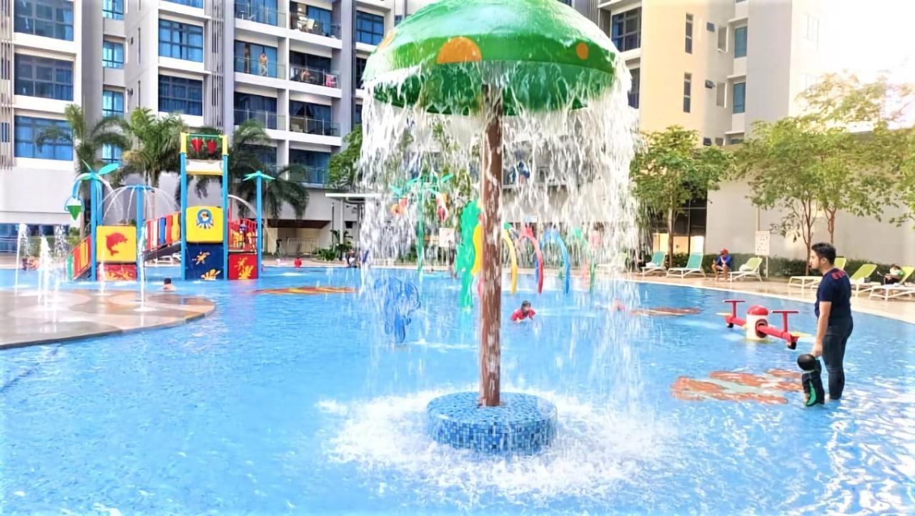 Atlantis Residence Waterpark Executive Suites Melaka By Ggm Dış mekan fotoğraf